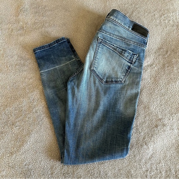 Express Faded distressed Women’s 0 Mid Rise Legging, Skinny Blue Denim Jeans - Picture 2 of 13